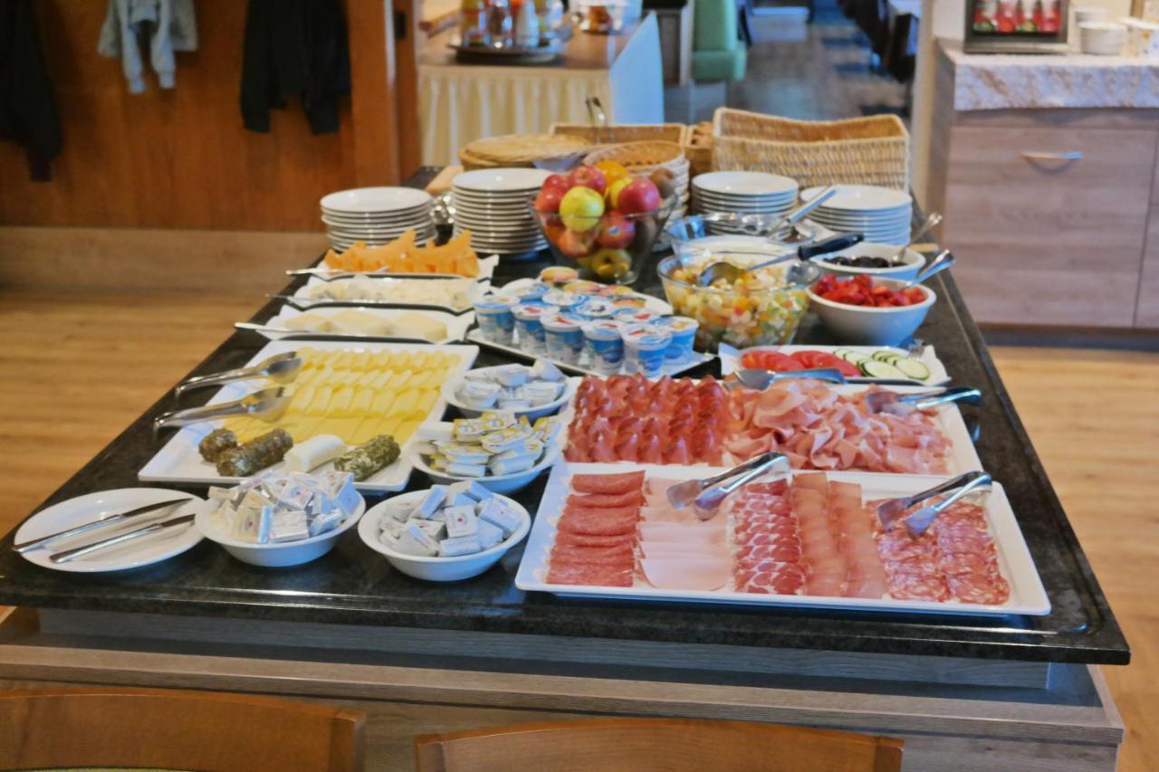 Hotel Moserhof Scena Esterno foto