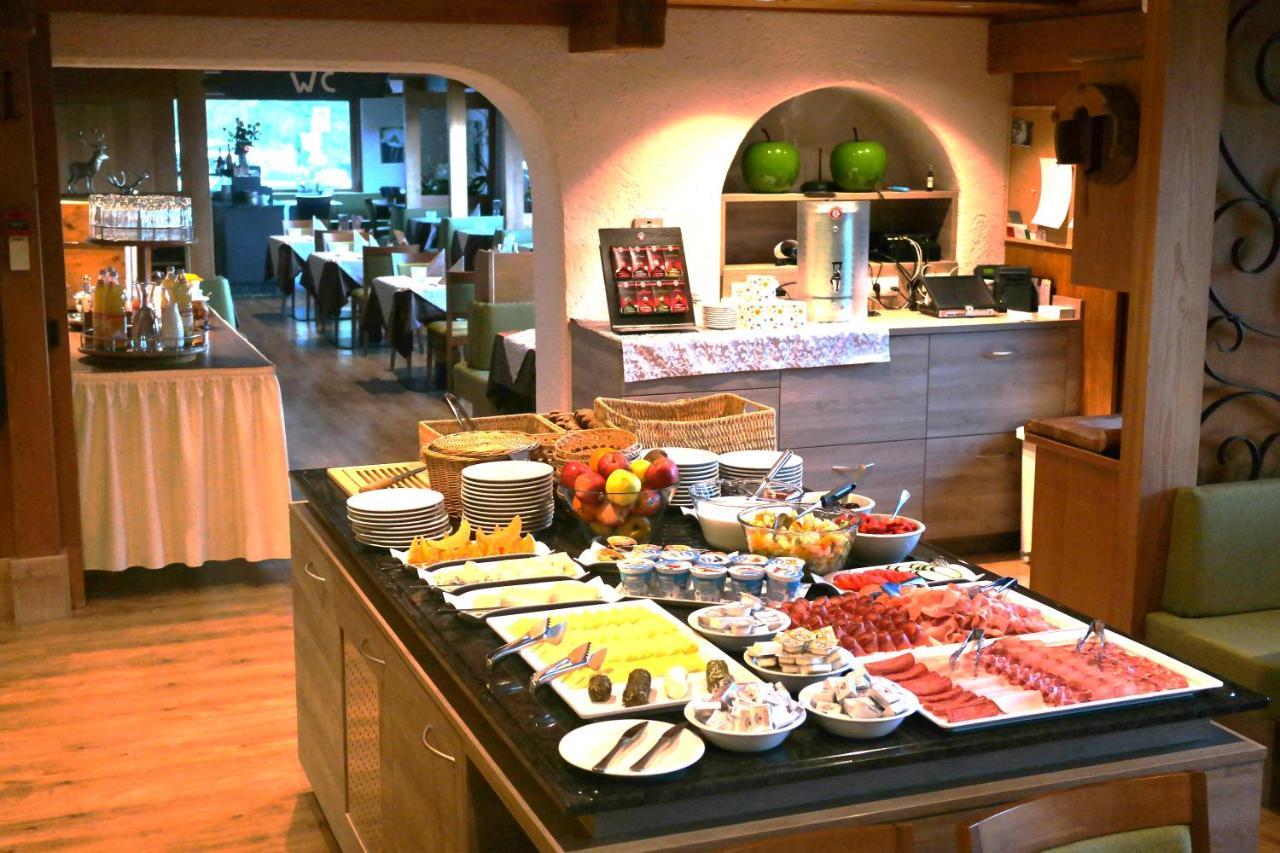 Hotel Moserhof Scena Esterno foto